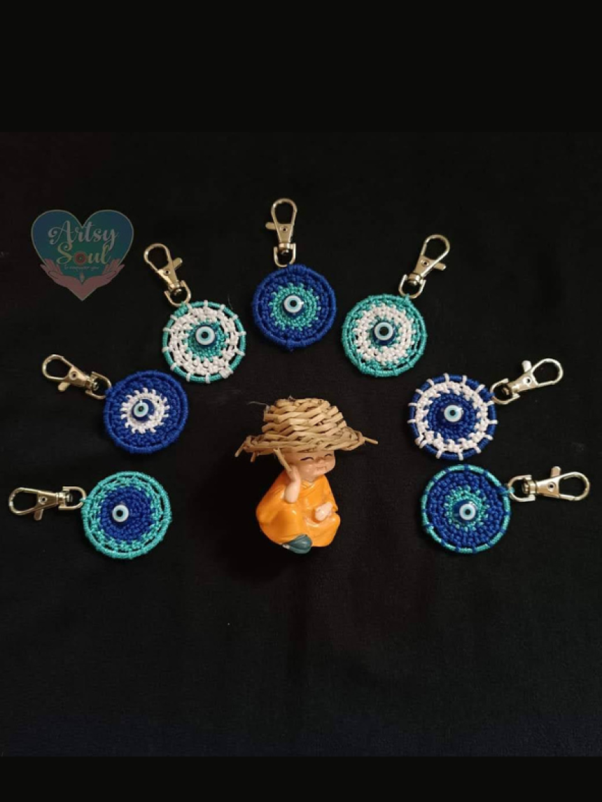 Charming Protector: Evil Eye Keychain