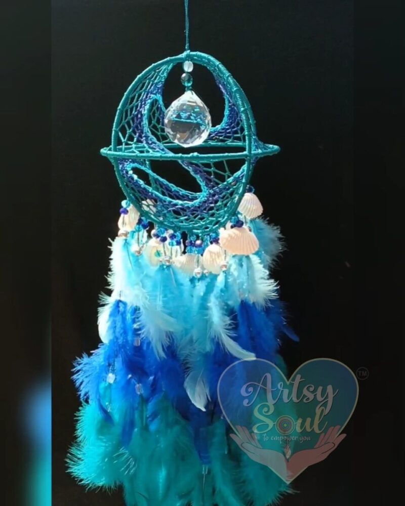 Infinity Dreamcatcher: Eternal Waves of Blue Weave, Adorned with Shells